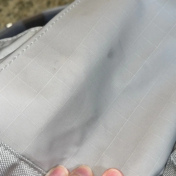 The North Face Base Camp Voyager Backpack 26 L - Picture 8 of 11